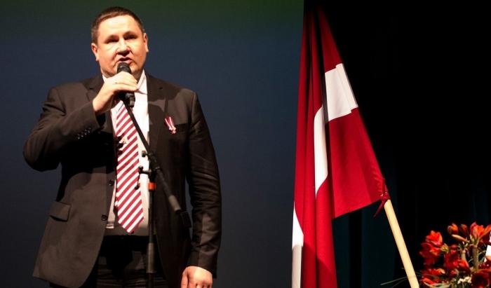 Хозяин столицы латышских националистов прячется на больничном от спецслужб