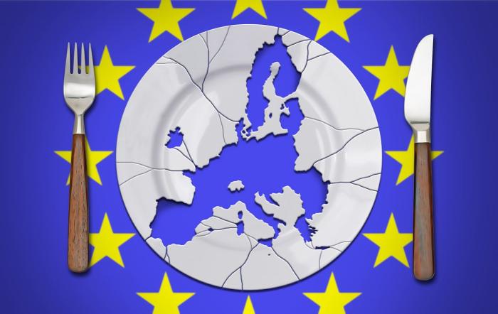 Кто разрушил благополучие Запада? Мнение глобалиста на примере Польши