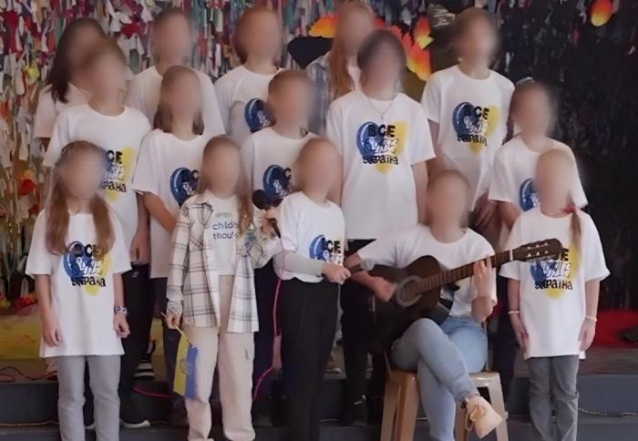 детей фактически подавали как секс-игрушки для местных мужчин. Особенно это проявилось в турецких гостиницах, работники которых проявляли повышенное внимание к несовершеннолетним славянским детям.