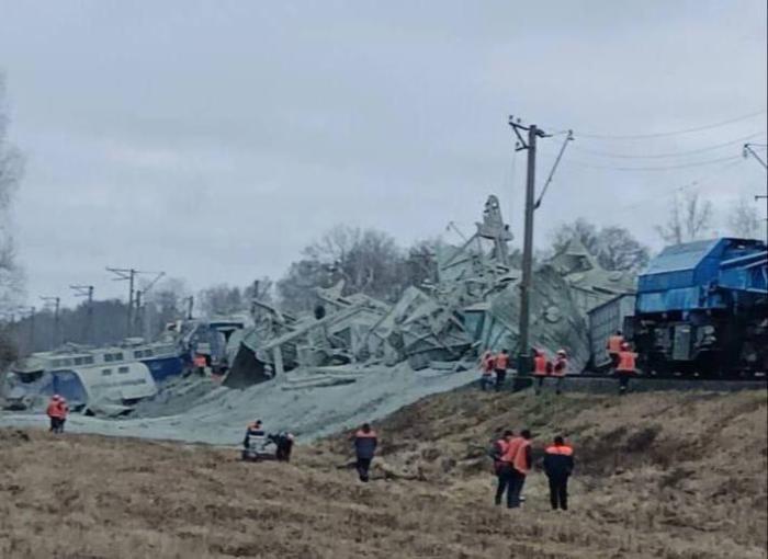 состав Харьков – Ужгород, попавший под удар «Герани» Житомирской области, источник Телеграм-канал Военкор Котенок