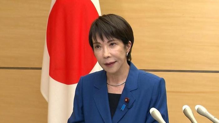 Премьер-министр Японии, крайняя националистка Такаити склонна к экстравагантным жестам