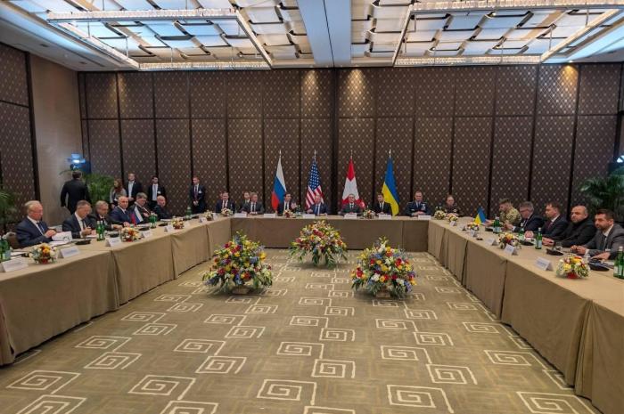 Очередной раунд российско-американо-украинских переговоров в Женеве завершён