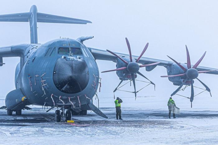 На аэродроме Рованиеми регулярно садятся военные транспортники Пентагона