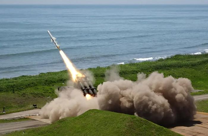 Япония разместит ракеты возле Тайваня