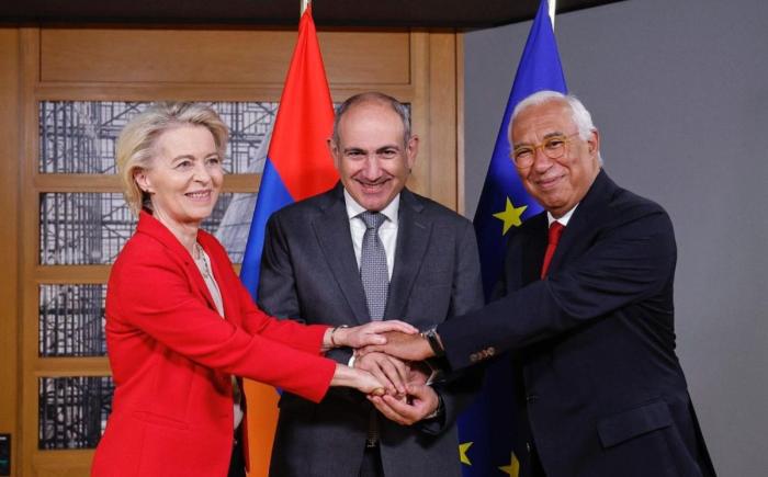 Урсула фон дер Ляйен, Никол Пашинян и Альберто Кошта