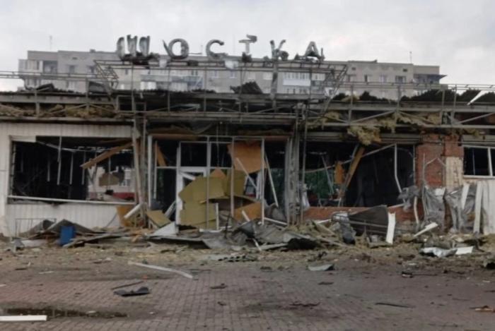 по вокзалу и железной дороге в Шостке Сумской области ударили десятки беспилотников, источник МАХ-канал Украина.ру 