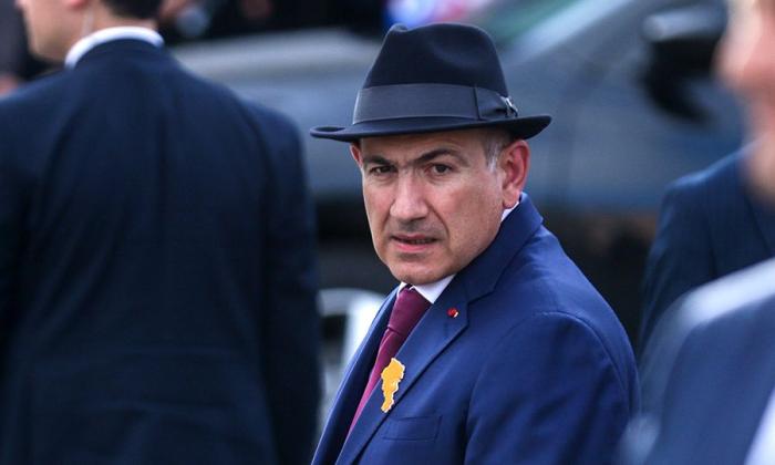 Премьер-министр Армении Никол Пашинян стремится любыми путями усидеть в своём кресле