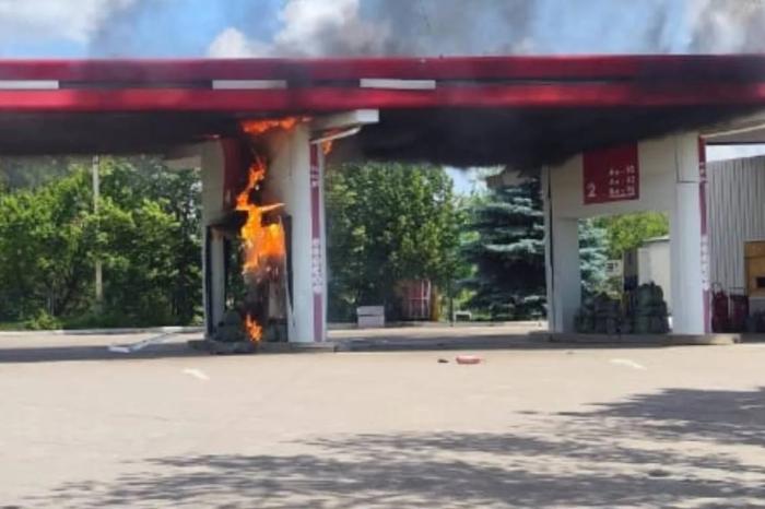 в Краматорске FPV прилетел в АЗС, источник МАХ-канал Хроники Гераней