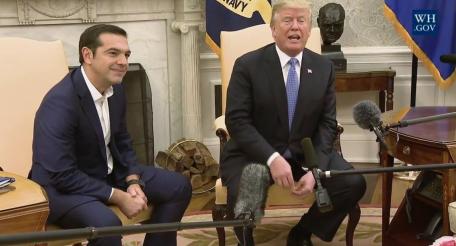Премьер-министр Греции Алексис Ципрас и президент США Дональд Трамп.