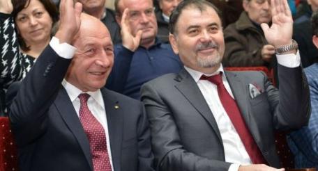 Бэсеску и Шалару