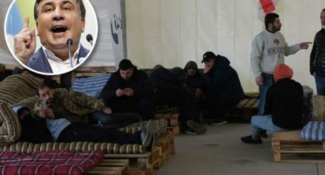 Сторонники Саакашвили в Грузии объявили массовую голодовку