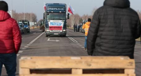 Восточная Европа вступила в зерновую войну с Украиной