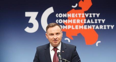 Амбиции Варшавы подрывают региональную стабильность и сужают перспективы развития связей с Китаем