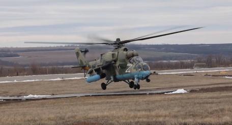 Ударный вертолёт Ми-35М с БКО Л-370 «Витебск» армейской авиации ВКС РФ в зоне проведения СВО