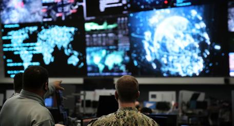 Новые стратегии Пентагона: космос и киберпространство