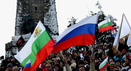 Запад недоволен русофильскими настроениями в Болгарии