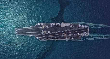 Провал авианосной армады Красном море развеял миф о морском могуществе Америки всерьёз и надолго