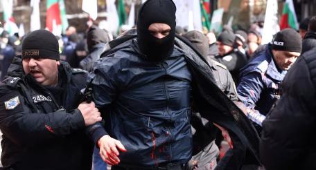 Болгары протестуют против евро