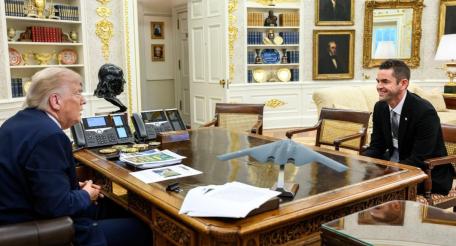 5 ноября президент США Дональд Трамп повторно выдвинул кандидатуру союзника Илона Маска астронавта и миллиардера Джареда Айзекмана на пост главы космического агентства NASA.