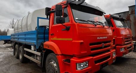 ДНР закупила дополнительных водовозы для обеспечения жителей водой. Уже доставлены 21 машина, до конца декабря поступят ещё четыре, а в 2026 году – 55 водовозов, источник Телеграм-канал РИА ДНР | ДОНЕЦК