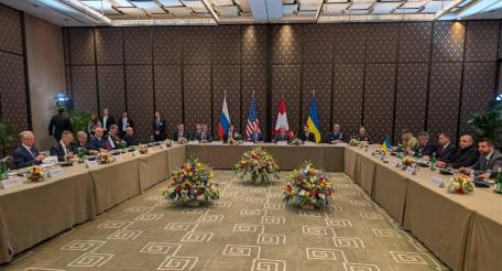 Очередной раунд российско-американо-украинских переговоров в Женеве завершён