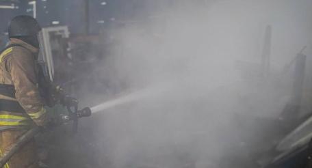 последствия ударов Гераней по железнодорожному депо в Тростянце Сумской области, источник Телеграм-канал Хроники Гераней