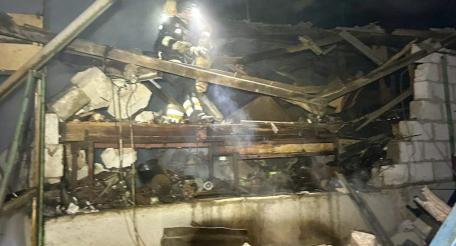 Герани поразили в районе Артёмовки Харьковской области некие ангары, источник Телеграм-канал Хроники Гераней