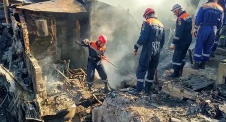 последствия атаки украинских дронов по жилым домам в Туапсе, источник МАХ-канал РОДИОН_МИРОШНИК