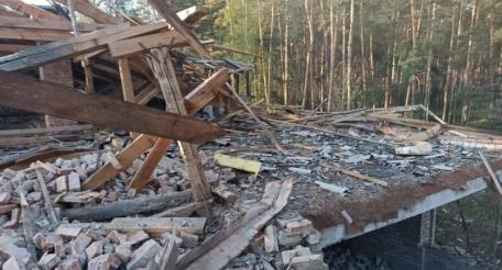 последствия удара в Герани по цели в Балаклее Харьковской области, источник МАХ-канал Хроники Гераней