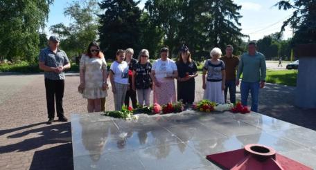 в Кременском муниципальном округе почтили память погибших в годы Великой Отечественной войны, источник МАХ-канал KRM РФ