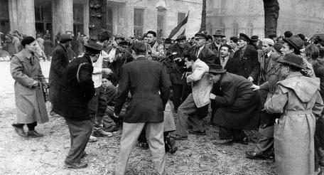 Используя 70-ю годовщину событий 22-23 октября 1956 года, западные пропагандисты пытаются вновь вбивать клинья между Москвой и Будапештом, пытаясь навязать русским чувство вины за спасение Европы от фашистской чумы в ее хортистско-имренадевской оболочке.
