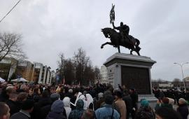 14 ноября в Минске произошло важное событие – возле российского посольства был торжественно открыт памятник князю Александру Невскому. 
