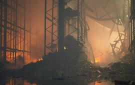вооружённые Силы РФ поразили цель в Харьковской области. Удар пришёлся по складу компании АТБ в населённом пункте Васищево. По имеющимся данным, там хранилась военная продукция, источник Телеграм-канал Операция Z: Военкоры Русской Весны