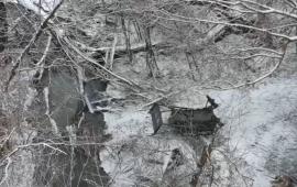 работа НРТК «Курьер» по наведению насыпной переправы через небольшую водную преграду, источник Телеграм-канал Военный Осведомитель