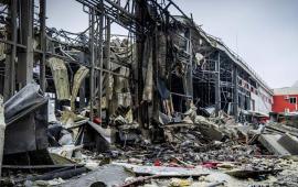 последствия ракетного удара ВС России по терминалу «Новой почты» в Харьковской области. ВС Украины используют предприятие для своей логистики, источник Телеграм-канал Военная хроника