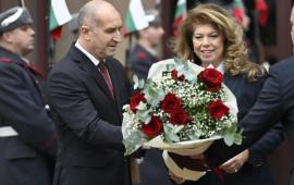 Шестым президентом Болгарии стала Илияна Йотова