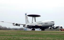 2 февраля самолëт раннего предупреждения и управления E-3A Sentry ВВС Италии взлетел с авиабазы Трапани и выполнил дальнюю миссию над восточной Польшей.