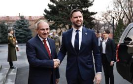 9 февраля вице-президент США Джей Ди Вэнс прибыл с рабочим визитом в Ереван, после чего отправился в Баку
