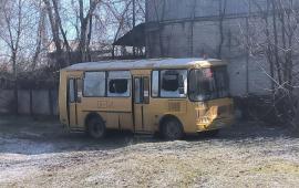 противник вновь совершил вероломный и циничный удар по гражданской инфраструктуре. Под обстрел попал мирный город Васильевка. Целью террористов стала школа. В результате атаки повреждён фасад учебного заведения, пострадала прилегающая территория. Осколками посекло школьные автобусы. Пострадавших нет, источник Телеграм-канал Балицкий Евгений