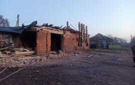 последствия удара УМПК в с. Оскол (Красный Оскол) Харьковской области, источник Телеграм-канал Хроники Гераней