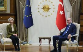 Глава Еврокомиссии Урсула фон дер Ляйен и президент Турции Реджеп Эрдоган