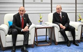 Никол Пашинян и Владимир Путин ведут откровенный разговор