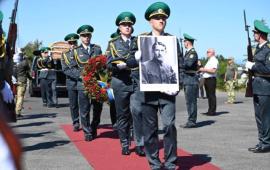 На Украине с почестями перезахоронили очередного главаря украинских националистов