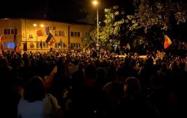 В Румынии протестуют сторонники Кэлина Джорджеску